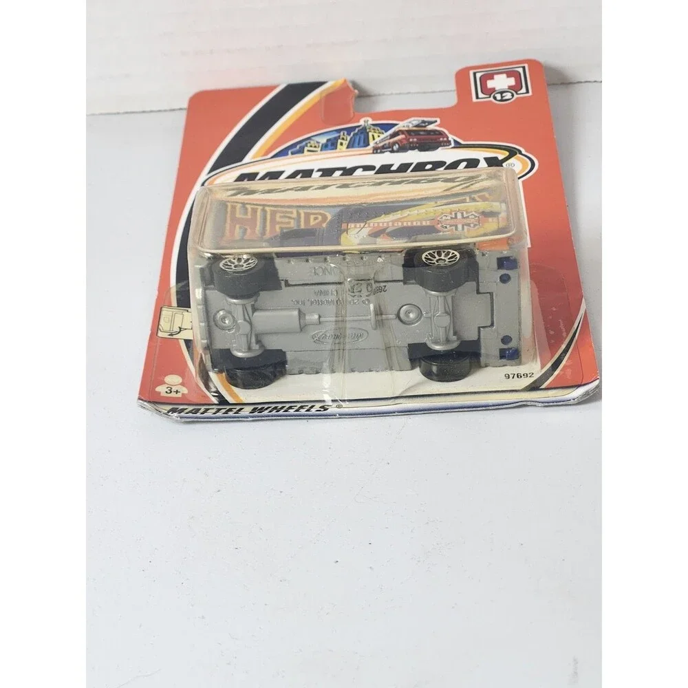 Matchbox 2003 Blue Ambulance #12 Hero City